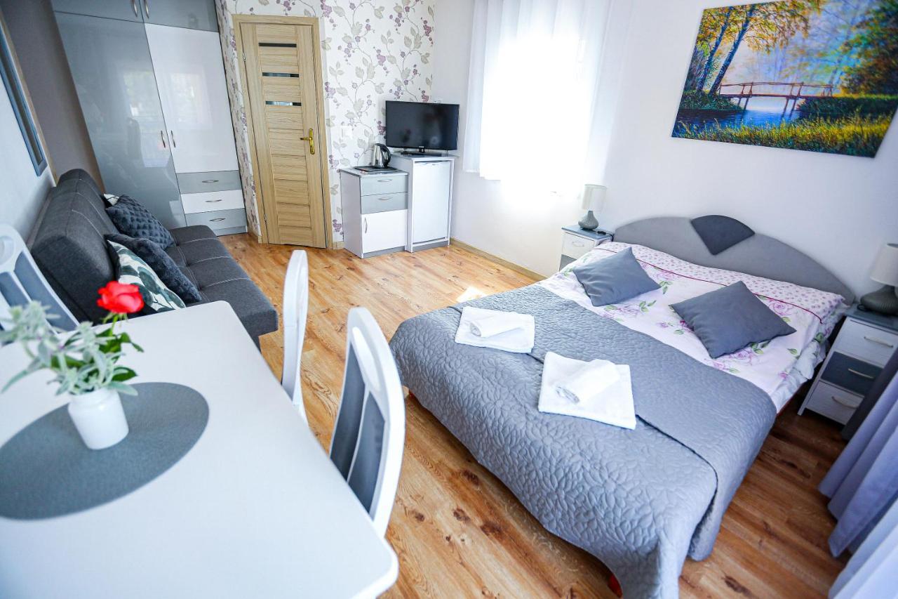 Villa Roza Pokoje & Apartamenty Leba Exterior foto