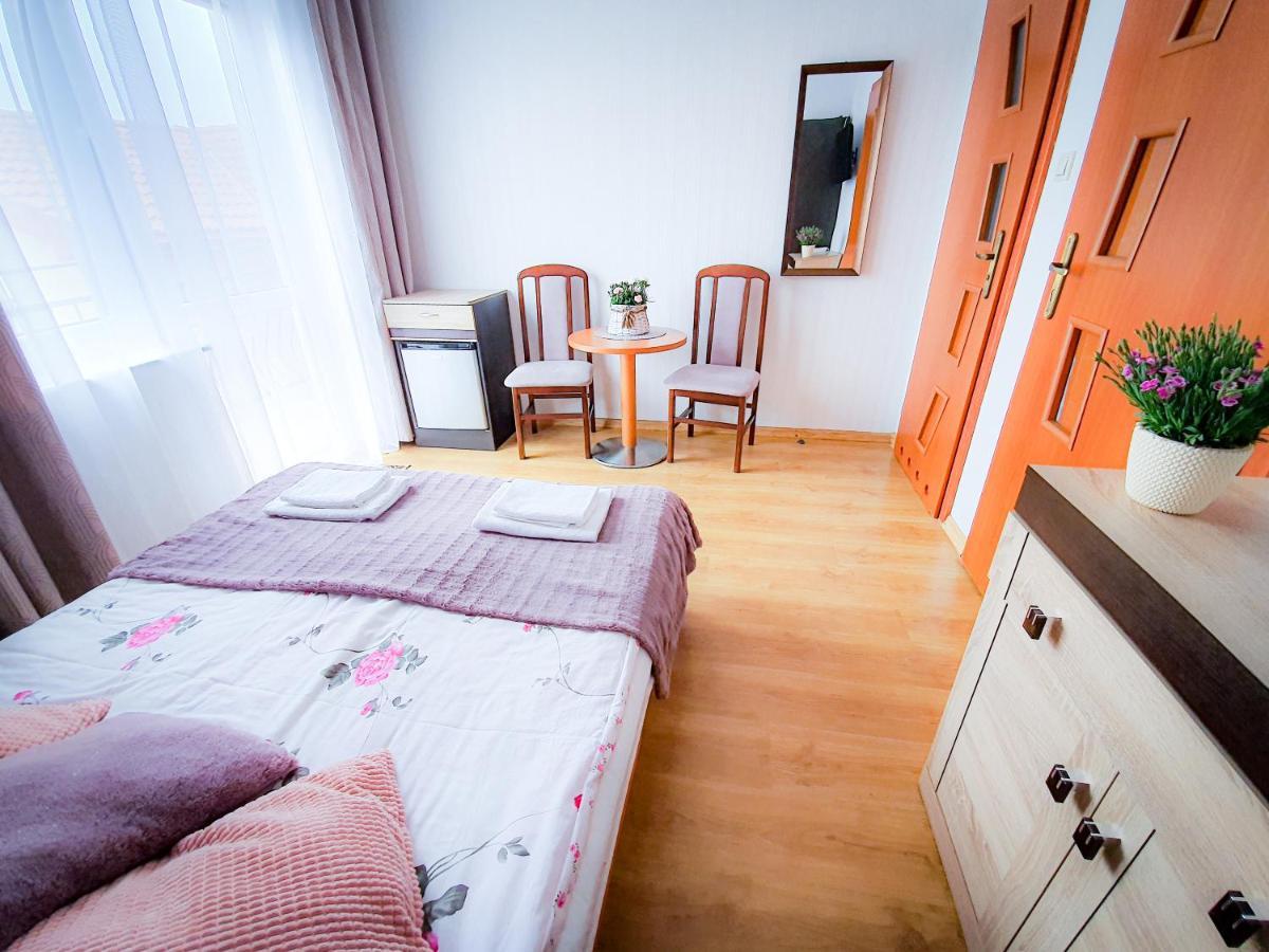 Villa Roza Pokoje & Apartamenty Leba Exterior foto
