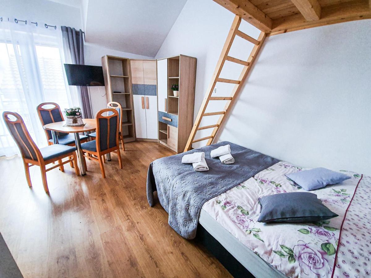 Villa Roza Pokoje & Apartamenty Leba Exterior foto
