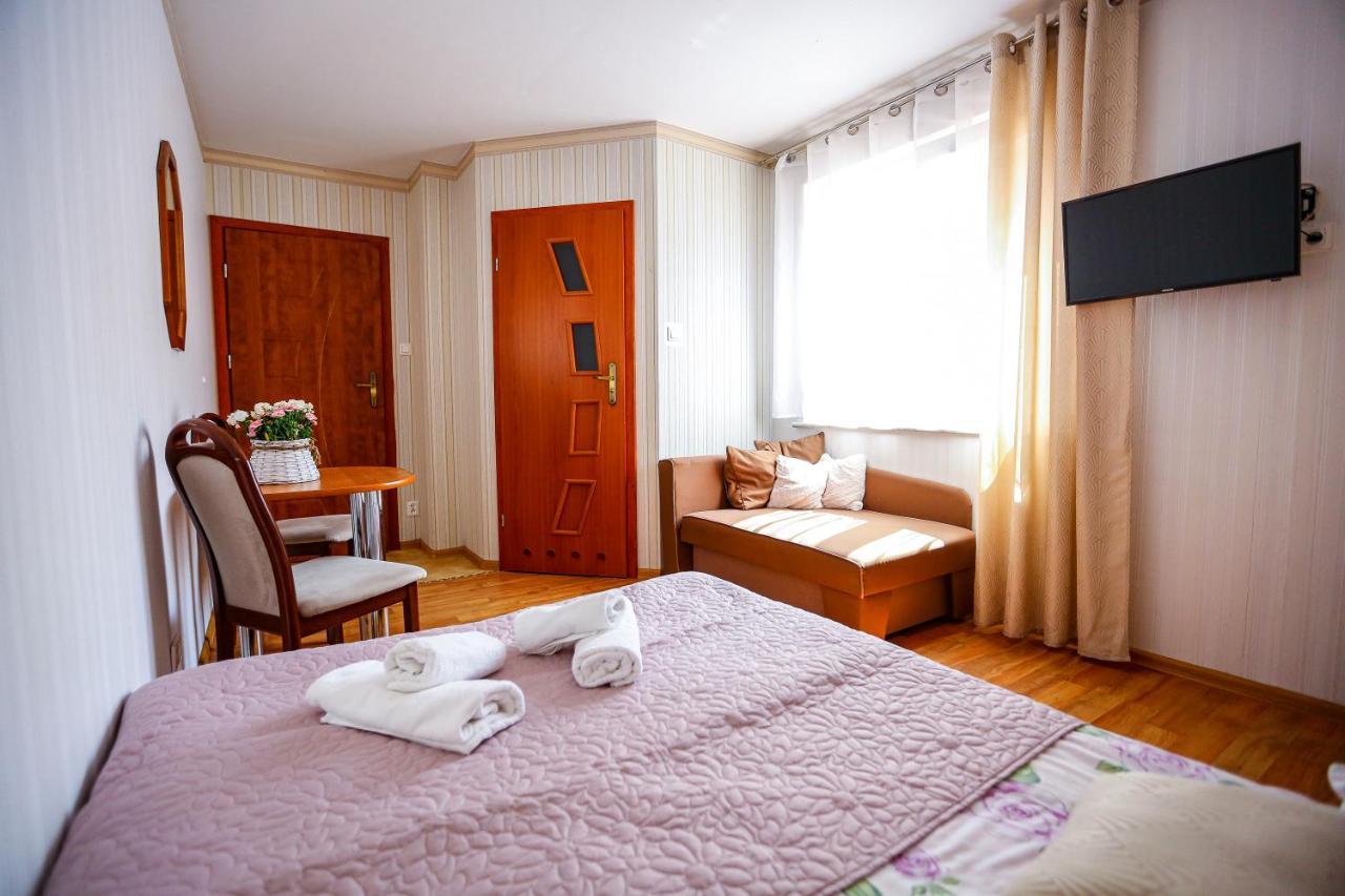 Villa Roza Pokoje & Apartamenty Leba Exterior foto